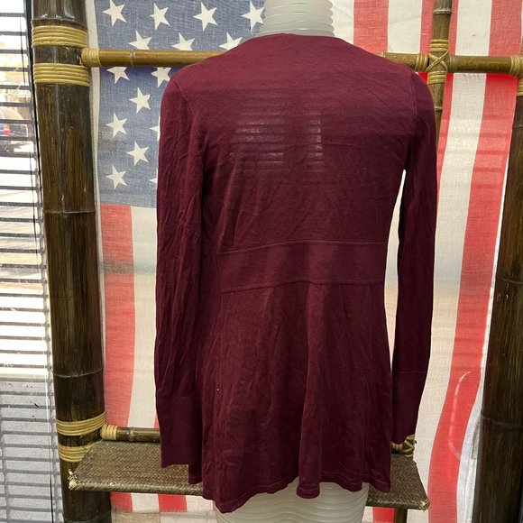 NWOT White House Black Market 1pc Sweater - Picture 2 of 6